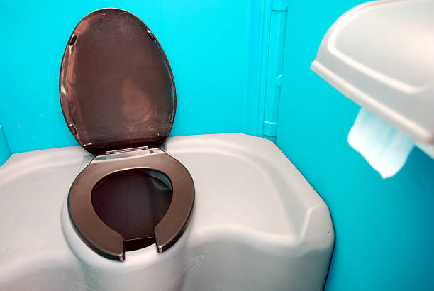 Porta potty delivery and setup in Hays, NC
